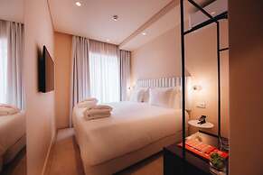 Esqina Cosmopolitan Lodge