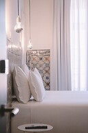 Esqina Cosmopolitan Lodge