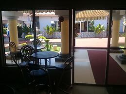 Kakwele Lodge & Tours