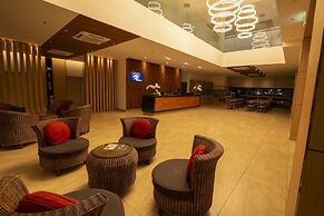 AZ Hotel & Serviced Apartments