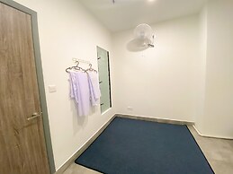 AZ Hotel & Serviced Apartments