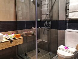 AZ Hotel & Serviced Apartments