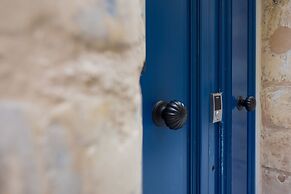 Valletta Strada Stretta Suites