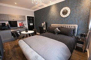 Number 82 The Unthank