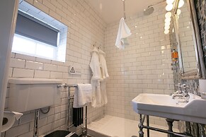 Number 82 The Unthank