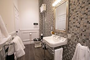 Number 82 The Unthank