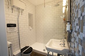 Number 82 The Unthank