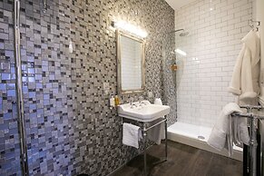 Number 82 The Unthank