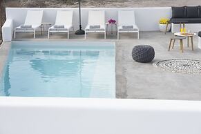 White Orchid Luxury Suites