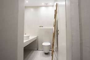 White Orchid Luxury Suites