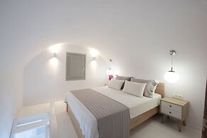 White Orchid Luxury Suites