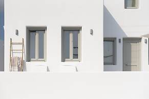 White Orchid Luxury Suites