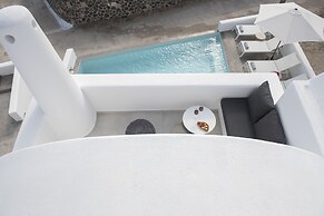 White Orchid Luxury Suites