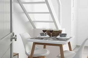 White Orchid Luxury Suites