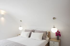 White Orchid Luxury Suites