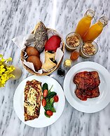 White Orchid Luxury Suites