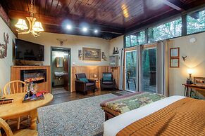 Redwoods River Resort