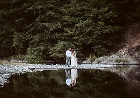 Redwoods River Resort