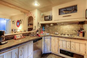 Redwoods River Resort