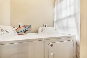 2BD Spacious condo Steps from ST Charles