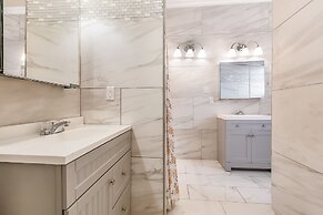 Spacious 5BD Penthouse in NOLA