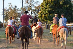 Pantanal Ranch Meia Lua