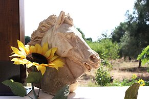 Trullo Madia with Shared Hot Tub in Nature