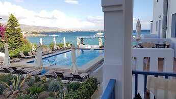 Kouros Village