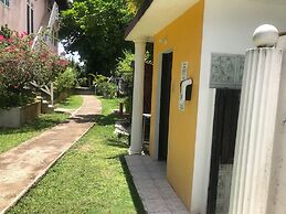 Secret Cabins at Firefly Beach