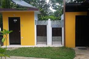 Secret Cabins at Firefly Beach