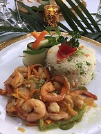 Secret Cabins at Firefly Beach