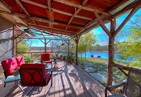 Mesquite Creek Farmhouse