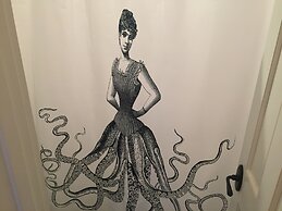 Painted Lady Bed & Brew