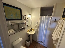 Painted Lady Bed & Brew