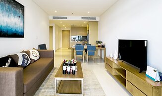 Johnny's Apartment & Ocean Villa