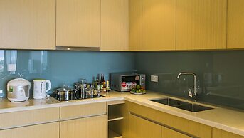 Johnny's Apartment & Ocean Villa