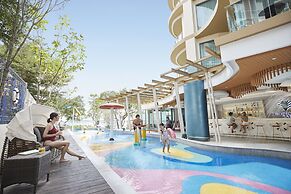 Centara Sonrisa Residences & Suites Sriracha