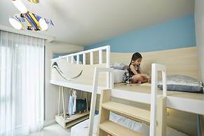 Centara Sonrisa Residences & Suites Sriracha