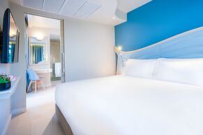 Centara Sonrisa Residences & Suites Sriracha