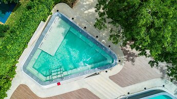 Centara Sonrisa Residences & Suites Sriracha