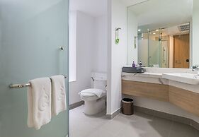 Centara Ao Nang Beach Resort & Spa Krabi