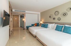 Centara Ao Nang Beach Resort & Spa Krabi