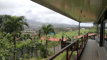 Hotel Brisas Del Volcán Platanar