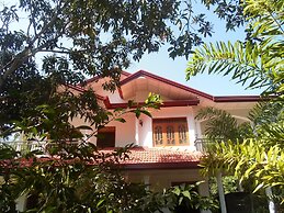 Amada Lake View Homestay