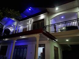 Amada Lake View Homestay