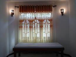 Amada Lake View Homestay