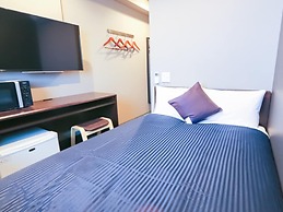 HOTEL LiVEMAX Yokohamaeki-Nishiguchi