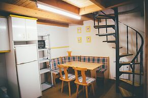 La Guaxa, Casina in Poo de Llanes