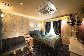 Rose Lips Shinsaibashi - Adults Only