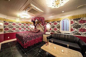 Rose Lips Shinsaibashi - Adults Only